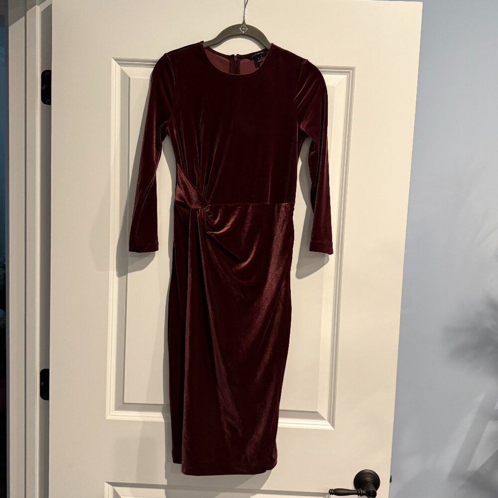 Banana republic maroon velvet dress